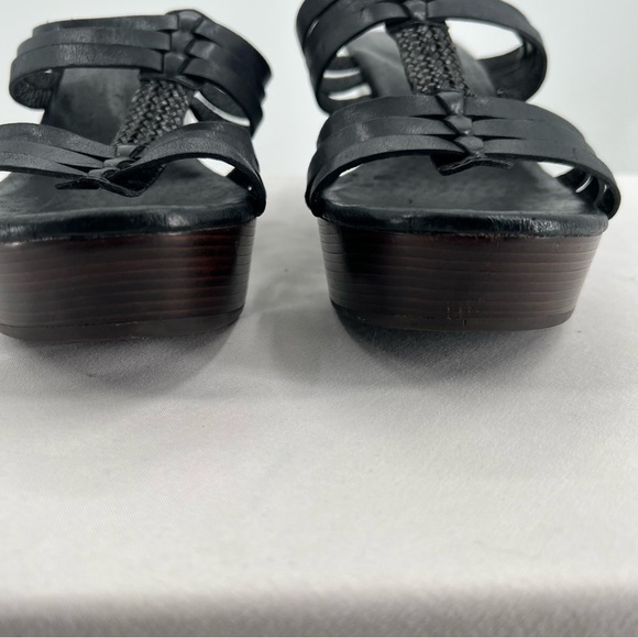UGG Mattie Black Leather Platform Wedge Sandal Size 10 - Picture 5 of 14